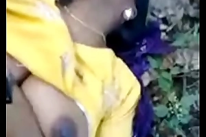 Desi girl fucking just about field