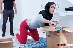 Muslim girl gets snatch fucked hard