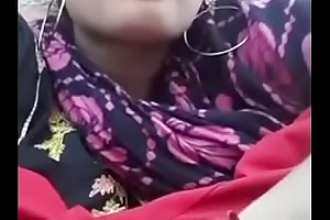 Indian beautiful milf bhabhi fingers yourself - XXX video naughtycunts com