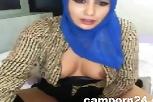 Real hijab girl web camera porn on camporn24 com