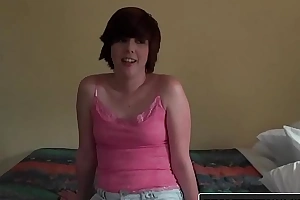 Short haired cute teen vionah makes sly porn - definiteness kings