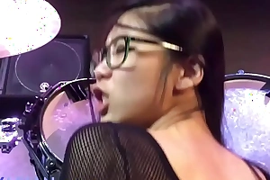 Asian fangirl fucks the drummer backstage hd