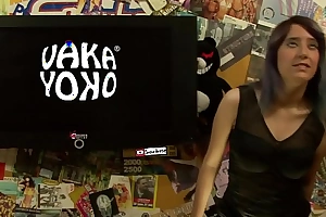 Susy crestfallen vaka yoko tv porno show en espa�ol