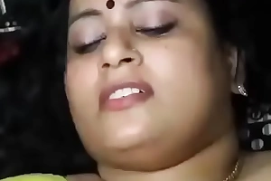 homely aunty  and neighbour sob sister up chennai having sex